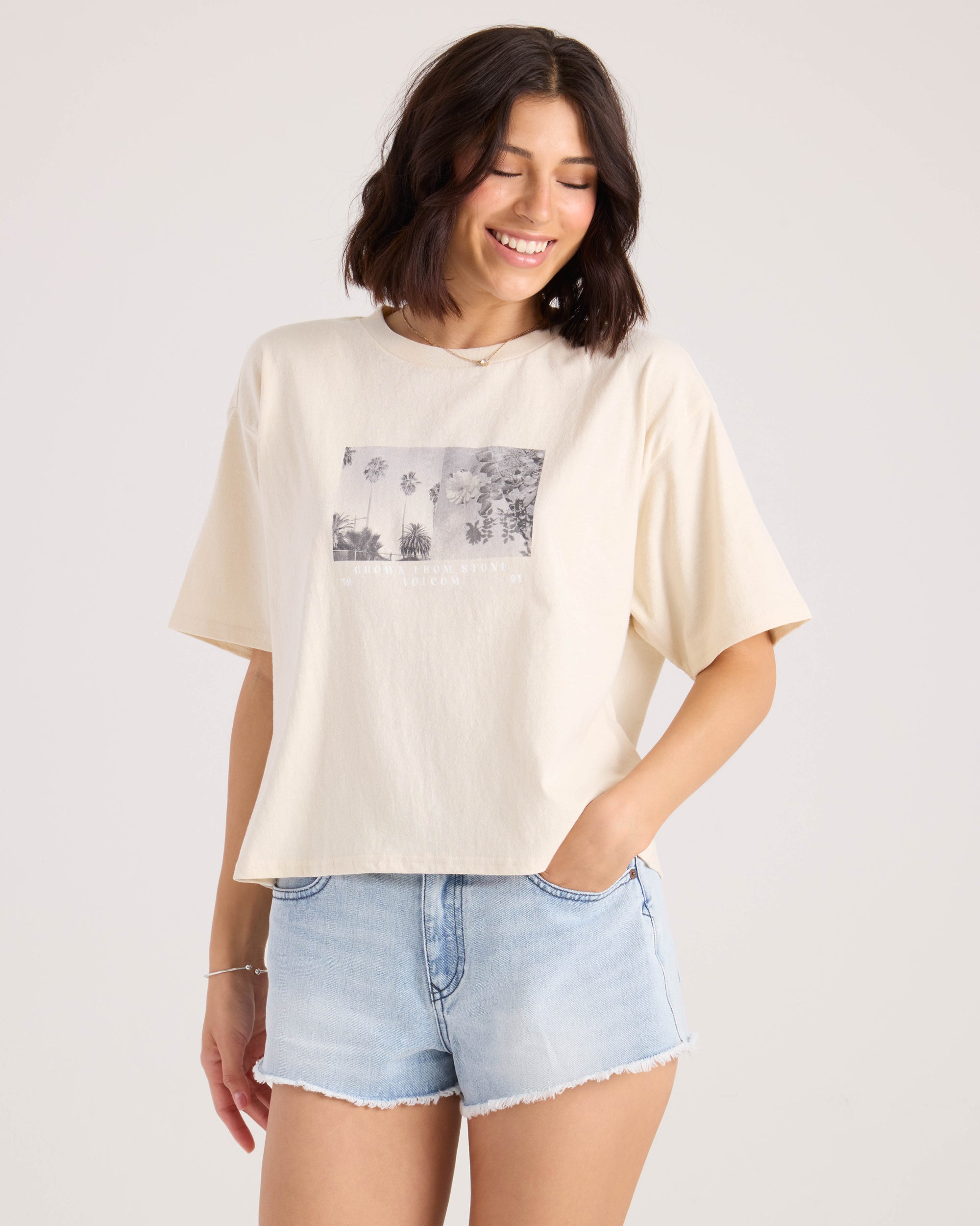 Women's Bliss Tee - Image 3