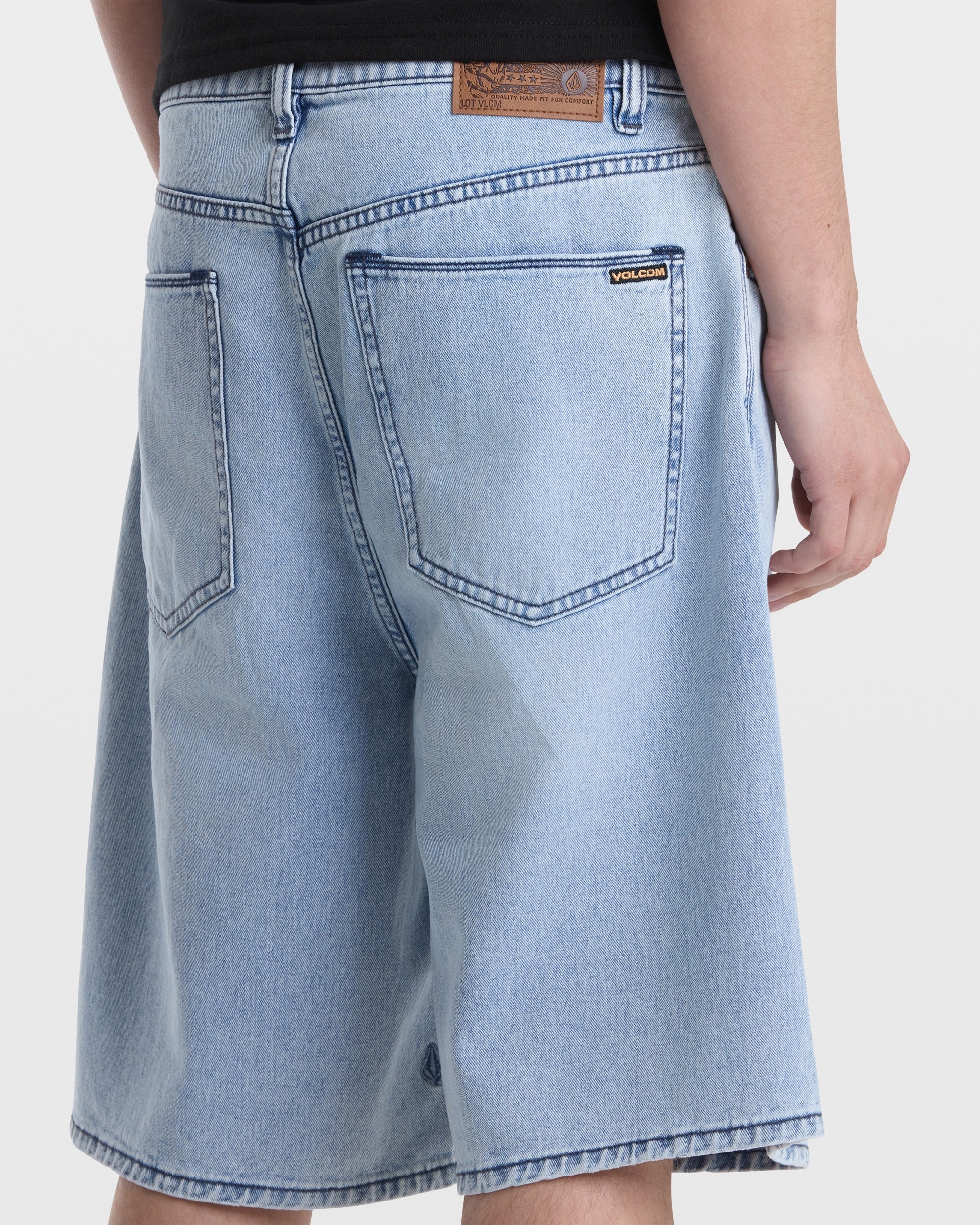 Men's Billow Denim Shorts - Image 4