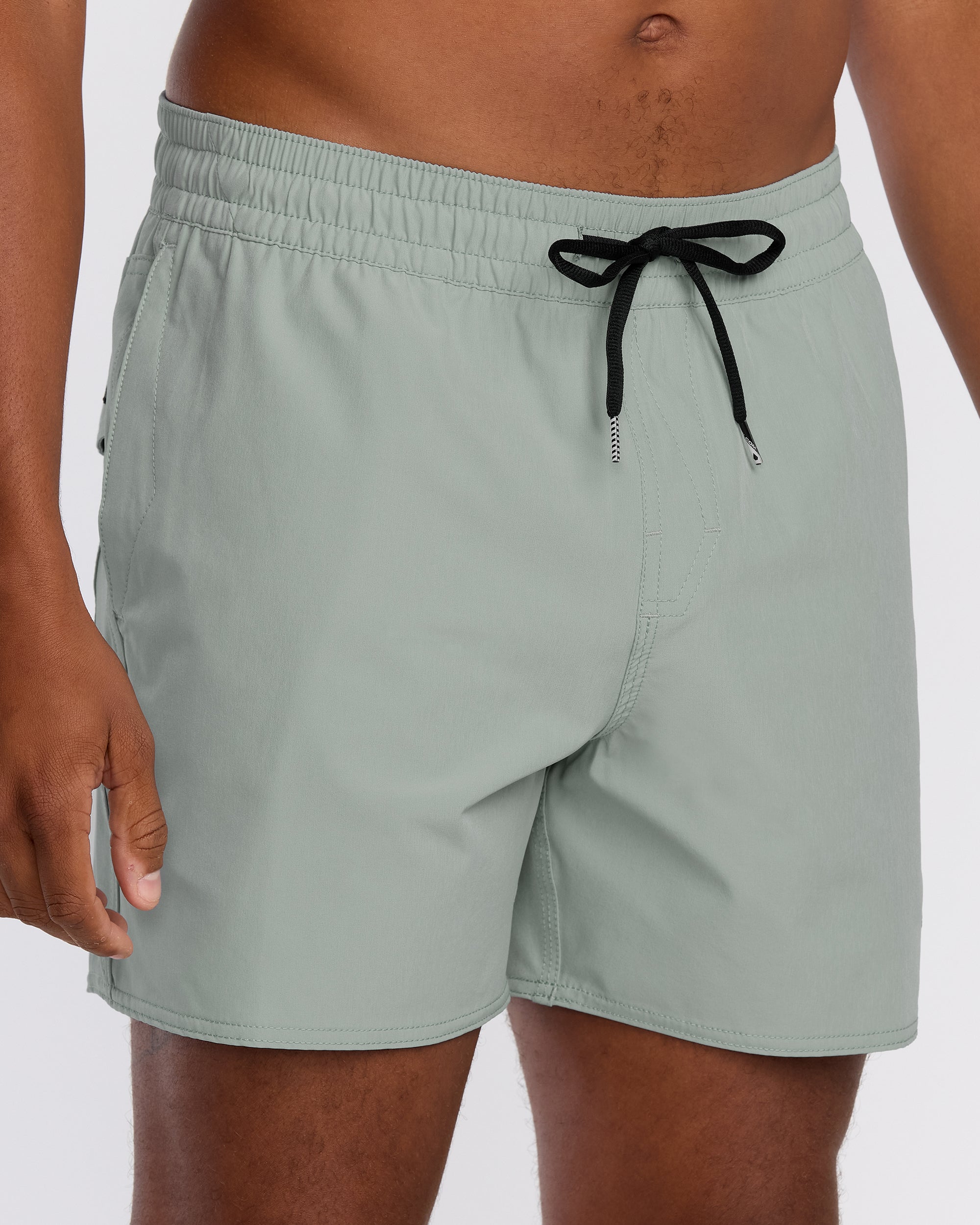 Men's Lido 2 Solid Trunks - Image 3